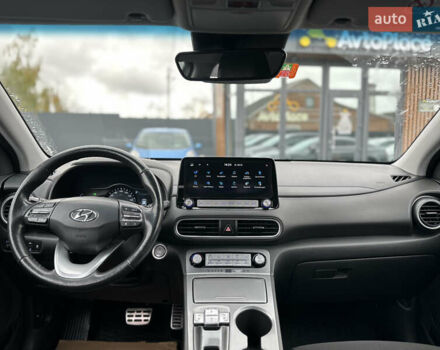 Серый Хендай Kona Electric, объемом двигателя 0 л и пробегом 167 тыс. км за 17700 $, фото 37 на Automoto.ua