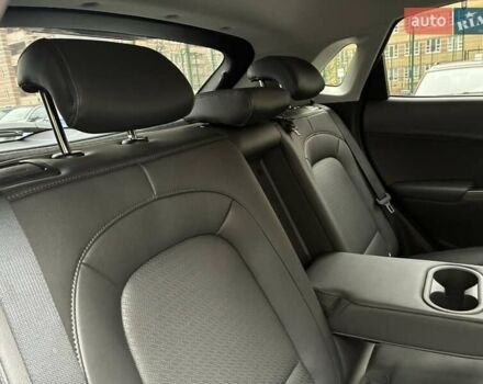 Серый Хендай Kona Electric, объемом двигателя 0 л и пробегом 78 тыс. км за 19500 $, фото 49 на Automoto.ua