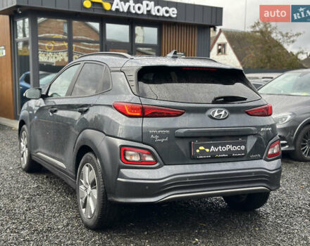 Серый Хендай Kona Electric, объемом двигателя 0 л и пробегом 167 тыс. км за 17700 $, фото 14 на Automoto.ua