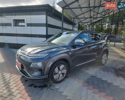 Серый Хендай Kona Electric, объемом двигателя 0 л и пробегом 42 тыс. км за 16200 $, фото 15 на Automoto.ua
