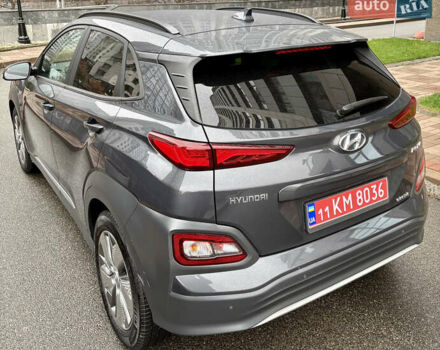 Серый Хендай Kona Electric, объемом двигателя 0 л и пробегом 130 тыс. км за 18500 $, фото 29 на Automoto.ua
