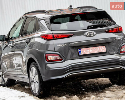 Сірий Хендай Kona Electric, об'ємом двигуна 0 л та пробігом 26 тис. км за 16300 $, фото 19 на Automoto.ua