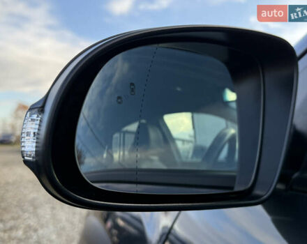 Серый Хендай Kona Electric, объемом двигателя 0 л и пробегом 36 тыс. км за 20700 $, фото 8 на Automoto.ua