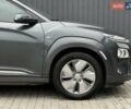 Сірий Хендай Kona Electric, об'ємом двигуна 0 л та пробігом 63 тис. км за 18500 $, фото 10 на Automoto.ua