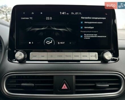 Сірий Хендай Kona Electric, об'ємом двигуна 0 л та пробігом 76 тис. км за 20500 $, фото 70 на Automoto.ua