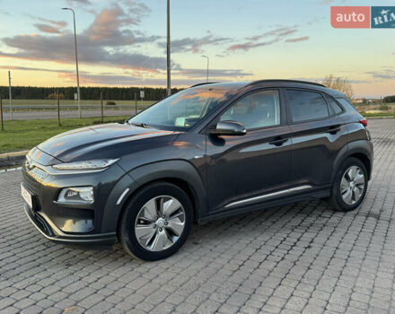 Сірий Хендай Kona Electric, об'ємом двигуна 0 л та пробігом 114 тис. км за 17999 $, фото 17 на Automoto.ua