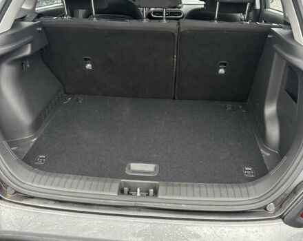 Сірий Хендай Kona Electric, об'ємом двигуна 0 л та пробігом 56 тис. км за 15400 $, фото 17 на Automoto.ua