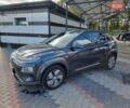 Серый Хендай Kona Electric, объемом двигателя 0 л и пробегом 42 тыс. км за 16200 $, фото 18 на Automoto.ua