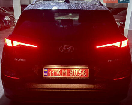 Серый Хендай Kona Electric, объемом двигателя 0 л и пробегом 130 тыс. км за 18500 $, фото 35 на Automoto.ua