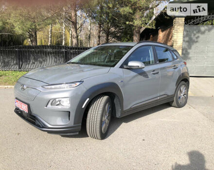 Серый Хендай Kona Electric, объемом двигателя 0 л и пробегом 25 тыс. км за 16490 $, фото 23 на Automoto.ua