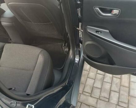Серый Хендай Kona Electric, объемом двигателя 0 л и пробегом 80 тыс. км за 17300 $, фото 18 на Automoto.ua