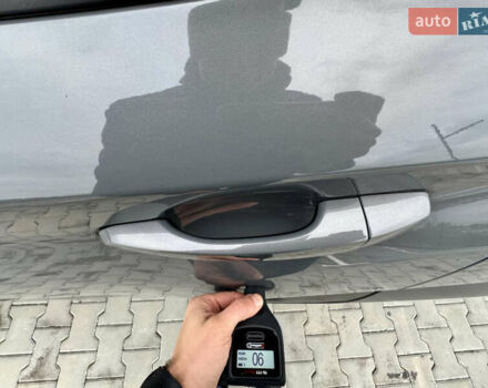 Сірий Хендай Kona Electric, об'ємом двигуна 0 л та пробігом 78 тис. км за 18900 $, фото 81 на Automoto.ua