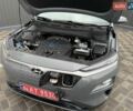 Серый Хендай Kona Electric, объемом двигателя 0 л и пробегом 40 тыс. км за 16900 $, фото 18 на Automoto.ua