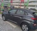 Серый Хендай Kona Electric, объемом двигателя 0 л и пробегом 80 тыс. км за 17300 $, фото 5 на Automoto.ua