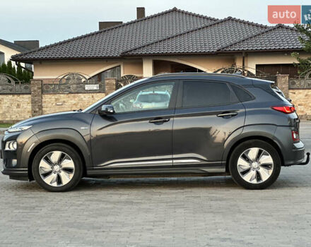 Серый Хендай Kona Electric, объемом двигателя 0 л и пробегом 159 тыс. км за 16900 $, фото 11 на Automoto.ua