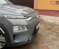 Серый Хендай Kona Electric, объемом двигателя 0 л и пробегом 71 тыс. км за 15999 $, фото 59 на Automoto.ua