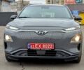 Серый Хендай Kona Electric, объемом двигателя 0 л и пробегом 58 тыс. км за 14950 $, фото 3 на Automoto.ua
