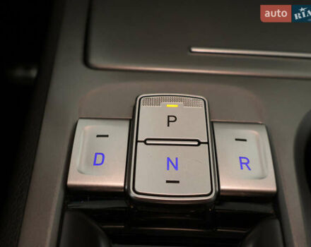 Серый Хендай Kona Electric, объемом двигателя 0 л и пробегом 155 тыс. км за 17400 $, фото 19 на Automoto.ua