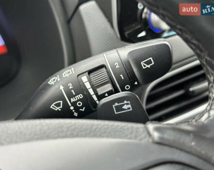 Серый Хендай Kona Electric, объемом двигателя 0 л и пробегом 167 тыс. км за 17700 $, фото 32 на Automoto.ua