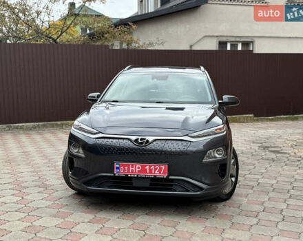 Серый Хендай Kona Electric, объемом двигателя 0 л и пробегом 106 тыс. км за 15999 $, фото 51 на Automoto.ua