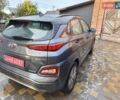 Серый Хендай Kona Electric, объемом двигателя 0 л и пробегом 121 тыс. км за 16000 $, фото 3 на Automoto.ua