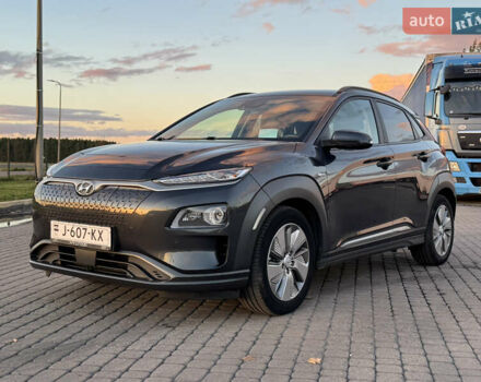 Сірий Хендай Kona Electric, об'ємом двигуна 0 л та пробігом 114 тис. км за 17999 $, фото 20 на Automoto.ua