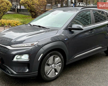 Серый Хендай Kona Electric, объемом двигателя 0 л и пробегом 130 тыс. км за 18500 $, фото 33 на Automoto.ua