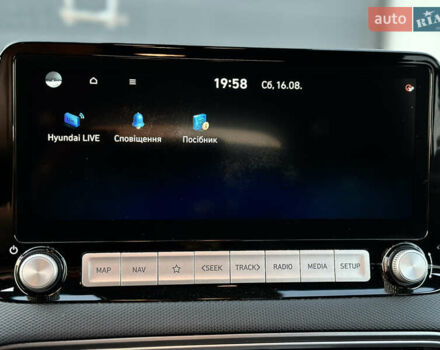 Серый Хендай Kona Electric, объемом двигателя 0 л и пробегом 159 тыс. км за 16900 $, фото 53 на Automoto.ua