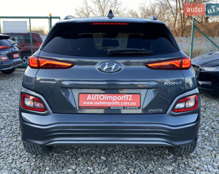 Серый Хендай Kona Electric, объемом двигателя 0 л и пробегом 104 тыс. км за 17200 $, фото 16 на Automoto.ua