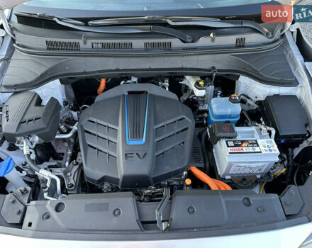 Серый Хендай Kona Electric, объемом двигателя 0 л и пробегом 109 тыс. км за 18450 $, фото 46 на Automoto.ua