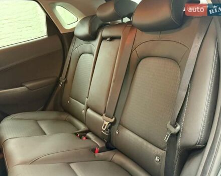 Сірий Хендай Kona Electric, об'ємом двигуна 0 л та пробігом 89 тис. км за 18340 $, фото 30 на Automoto.ua