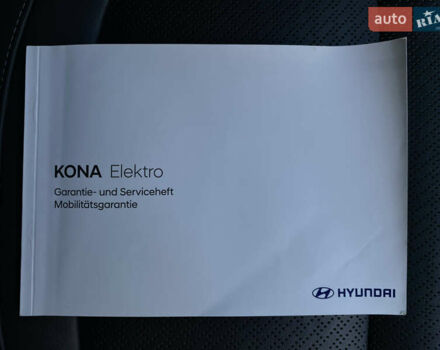 Серый Хендай Kona Electric, объемом двигателя 0 л и пробегом 69 тыс. км за 20400 $, фото 60 на Automoto.ua