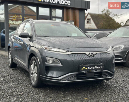Серый Хендай Kona Electric, объемом двигателя 0 л и пробегом 167 тыс. км за 17700 $, фото 4 на Automoto.ua
