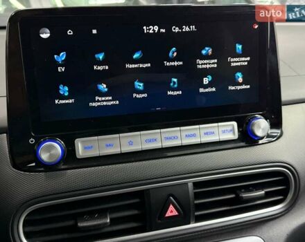 Сірий Хендай Kona Electric, об'ємом двигуна 0 л та пробігом 71 тис. км за 18465 $, фото 9 на Automoto.ua