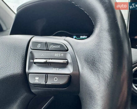 Сірий Хендай Kona Electric, об'ємом двигуна 0 л та пробігом 78 тис. км за 18900 $, фото 48 на Automoto.ua