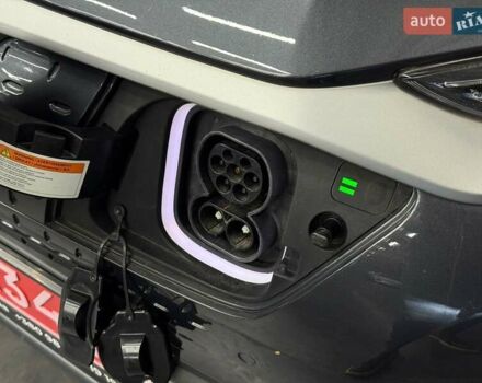 Сірий Хендай Kona Electric, об'ємом двигуна 0 л та пробігом 89 тис. км за 18340 $, фото 7 на Automoto.ua