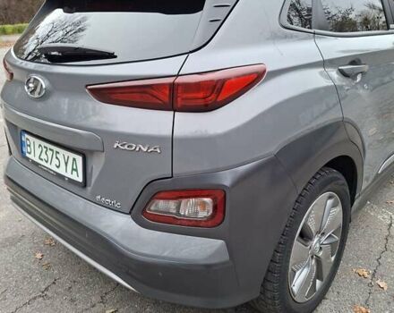 Серый Хендай Kona Electric, объемом двигателя 0 л и пробегом 87 тыс. км за 15200 $, фото 41 на Automoto.ua