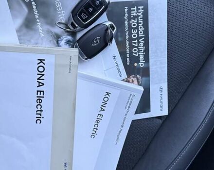 Сірий Хендай Kona Electric, об'ємом двигуна 0 л та пробігом 88 тис. км за 18700 $, фото 50 на Automoto.ua