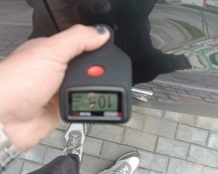 Серый Хендай Kona Electric, объемом двигателя 0 л и пробегом 80 тыс. км за 17300 $, фото 26 на Automoto.ua