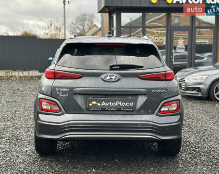 Серый Хендай Kona Electric, объемом двигателя 0 л и пробегом 167 тыс. км за 17700 $, фото 20 на Automoto.ua