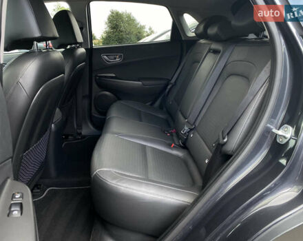 Сірий Хендай Kona Electric, об'ємом двигуна 0 л та пробігом 69 тис. км за 20900 $, фото 82 на Automoto.ua