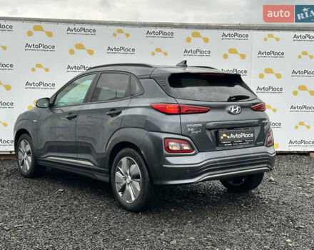 Серый Хендай Kona Electric, объемом двигателя 0 л и пробегом 167 тыс. км за 17700 $, фото 75 на Automoto.ua