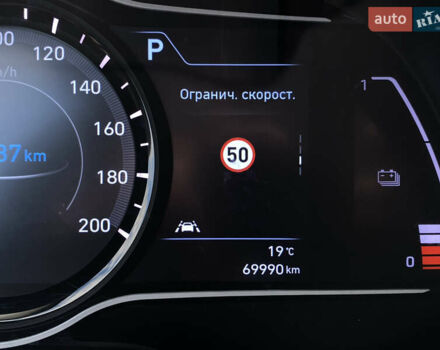 Сірий Хендай Kona Electric, об'ємом двигуна 0 л та пробігом 69 тис. км за 20900 $, фото 49 на Automoto.ua