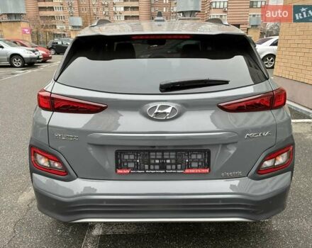 Серый Хендай Kona Electric, объемом двигателя 0 л и пробегом 78 тыс. км за 19500 $, фото 13 на Automoto.ua