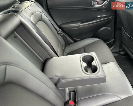 Серый Хендай Kona Electric, объемом двигателя 0 л и пробегом 167 тыс. км за 17700 $, фото 44 на Automoto.ua