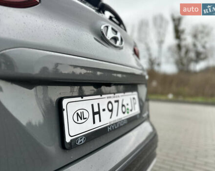 Серый Хендай Kona Electric, объемом двигателя 0 л и пробегом 158 тыс. км за 16300 $, фото 30 на Automoto.ua