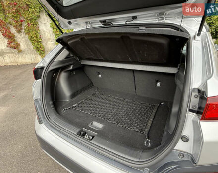 Серый Хендай Kona Electric, объемом двигателя 0 л и пробегом 26 тыс. км за 18850 $, фото 52 на Automoto.ua