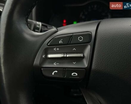 Сірий Хендай Kona Electric, об'ємом двигуна 0 л та пробігом 76 тис. км за 20500 $, фото 51 на Automoto.ua