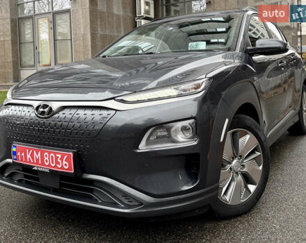 Серый Хендай Kona Electric, объемом двигателя 0 л и пробегом 130 тыс. км за 18500 $, фото 17 на Automoto.ua