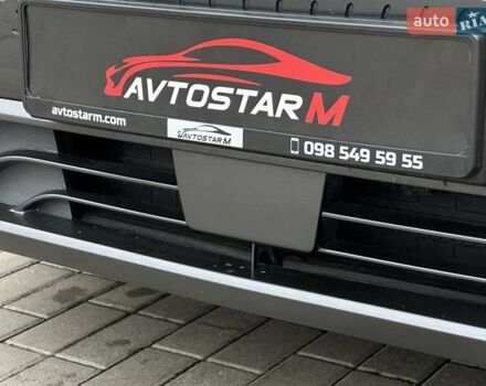 Сірий Хендай Kona Electric, об'ємом двигуна 0 л та пробігом 63 тис. км за 18500 $, фото 4 на Automoto.ua